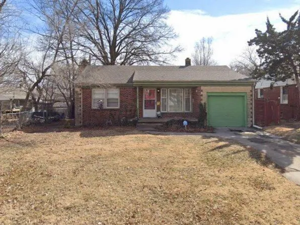 6127 E Gilbert St, Wichita, KS 67218