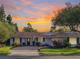 2926 Club House Rd, Costa Mesa, CA 92626