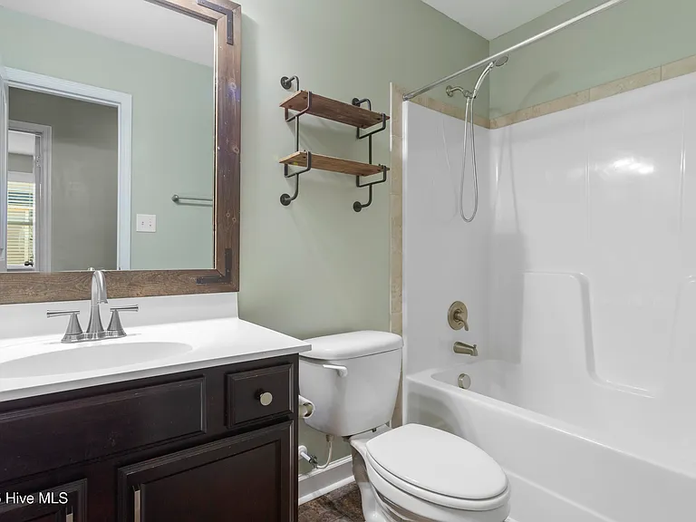 706 Ashley Meadow Ln — Photo 16