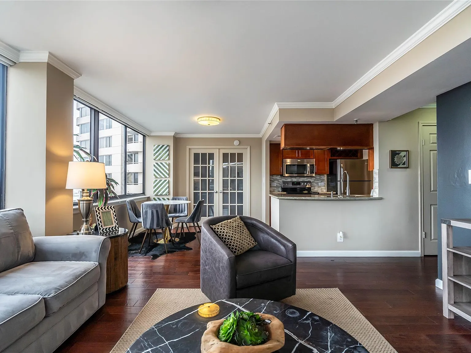 3525 Sage Rd — Photo 3