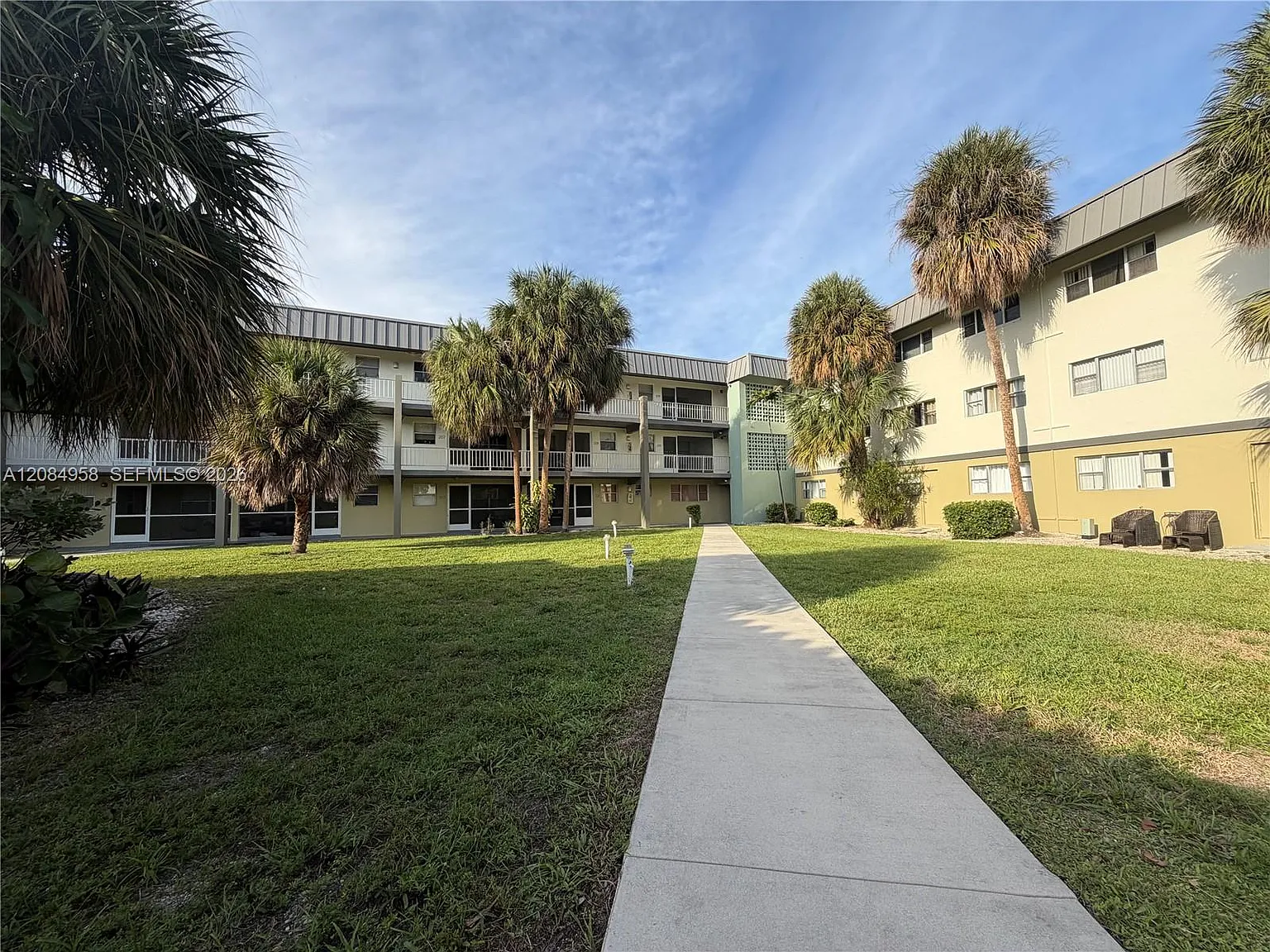 Paradise By The Sea Condo — Photo 1