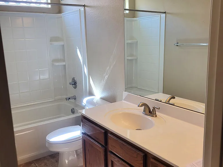 809 W Desert Valley Dr — Photo 14