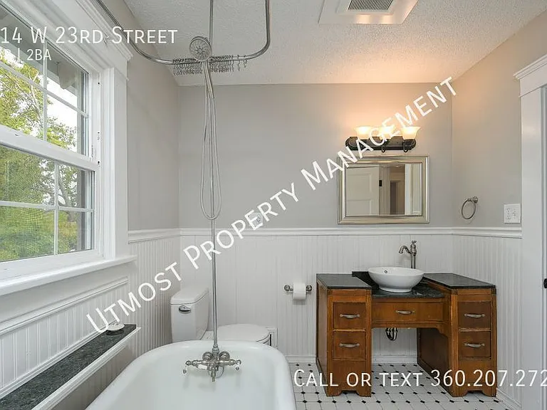 114 W 23rd St — Photo 9