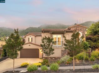 8 Frogs Leap Way, Orinda, CA 94563