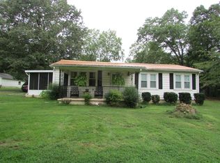 339 Carter Blake Rd, Tullahoma, TN 37388