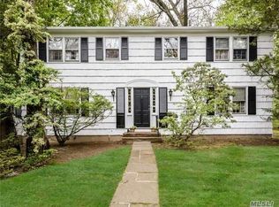 2 The Lindens, Roslyn Estates, NY 11576