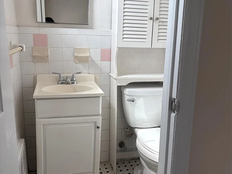 514 E Park Ave #UPPER — Photo 11