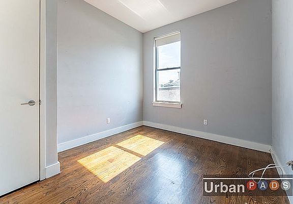 5th image of 156 Quincy St #4L