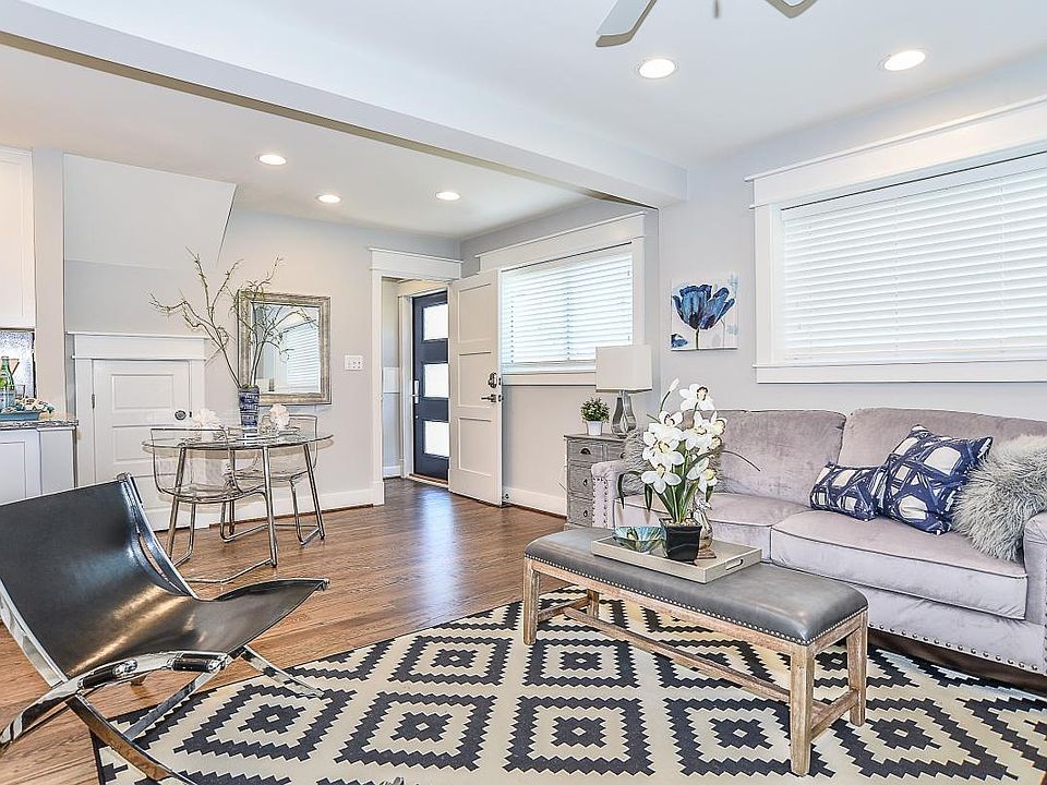 1st image of 1919 N Dinwiddie St #2