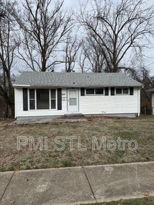 5633 Parchester Dr, Saint Louis, MO, 63121