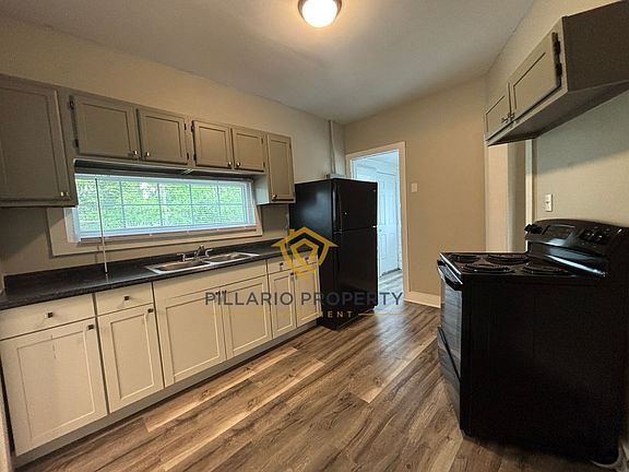 5th image of 1023 N Pershing Ave