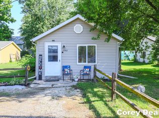 2982 Pearl St, Orleans, MI 48865