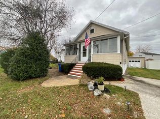 62 Helmetta Rd, Monroe Township, NJ 08831