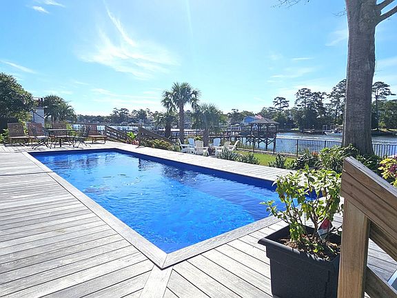 4th image of 2775 Pinecrest Dr SE