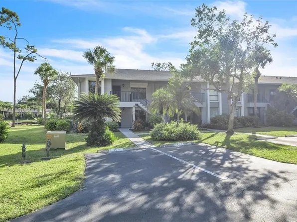 1223 Commonwealth CIR #101, NAPLES, FL 34116