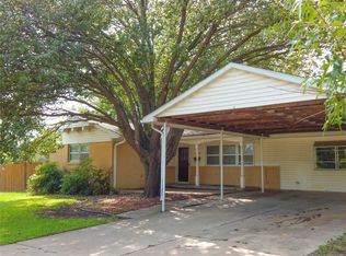 846 Charles Dr, Ada, OK 74820