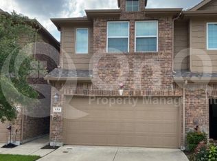 173 Barrington Ln, Lewisville, TX 75067