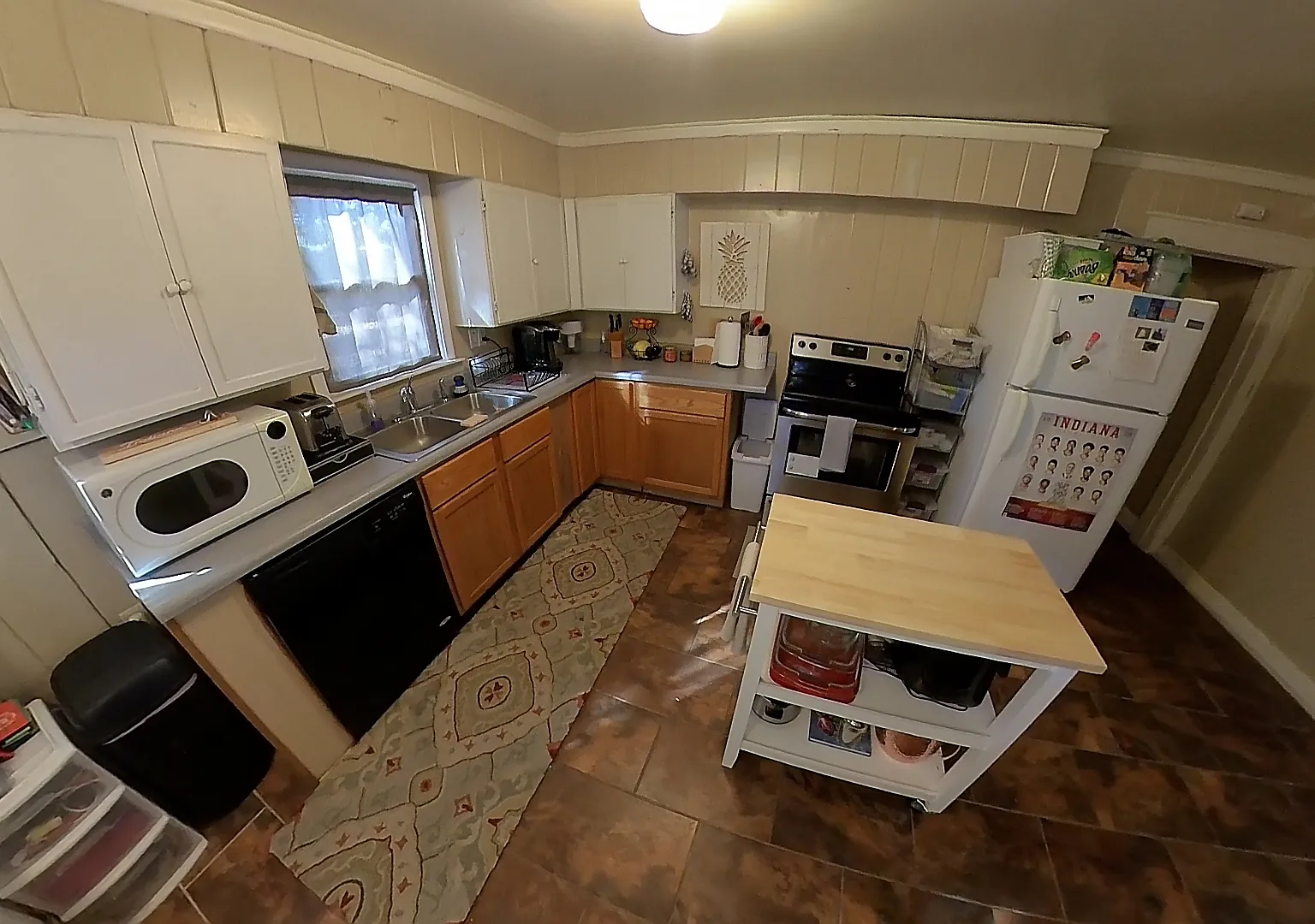 5 bed, 2.5 bath, $4,550 — Photo 3