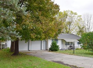 202 3rd St, Claremont, MN 55924