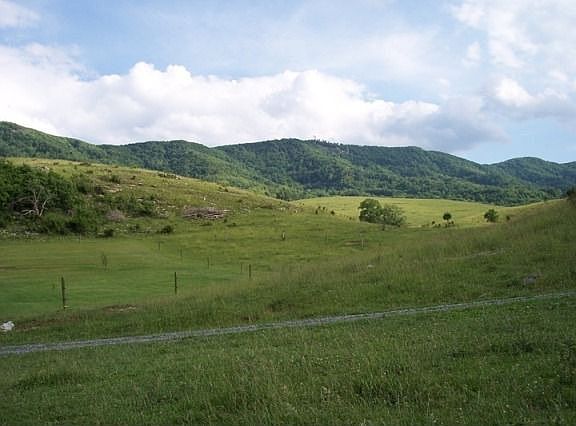 View of surrounding land