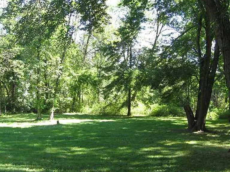 1040 Mountain Rd — Photo 3