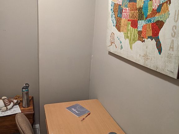 4th image of 122 Oakwood Ave APT 3