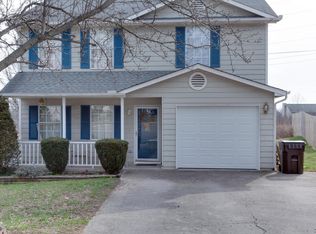 2300 Arkwright Ln, Knoxville, TN 37921