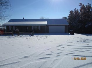 2169 Highway Uu, Cuba, MO 65453