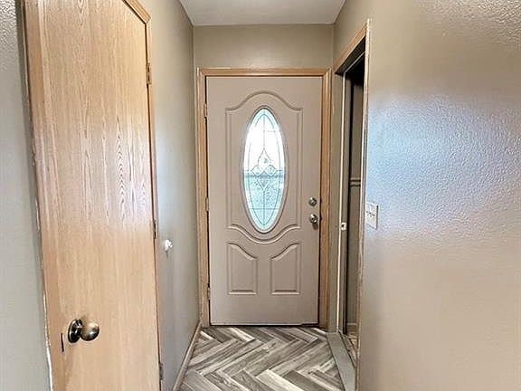 4th image of 310 S Forest St