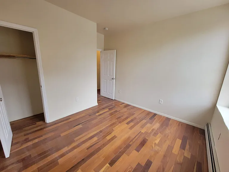 43 W 177th St #3 — Photo 4