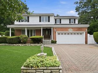 2640 Harvey Avenue, Oceanside, NY 11572