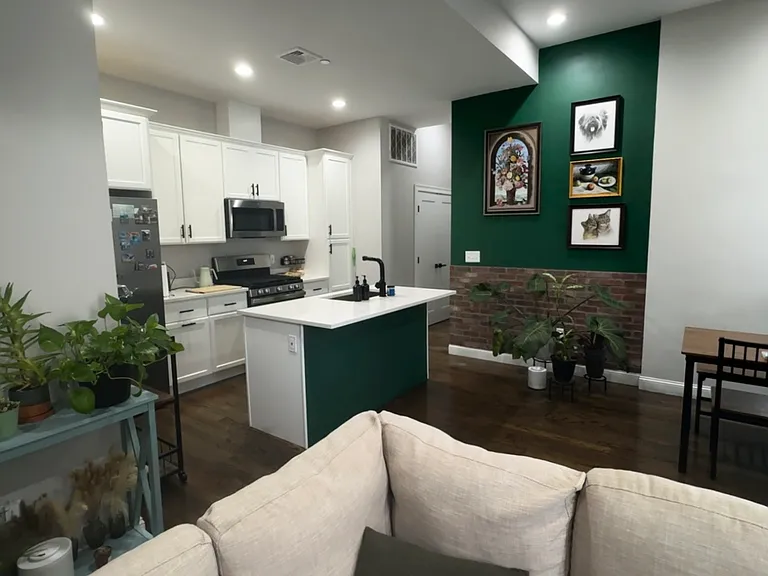 14 Rockland St #2 — Photo 3