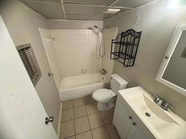 680 Sharp Ln #116 — Photo 16