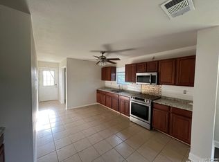1540 Old Pleasanton Rd, San Antonio, TX 78264