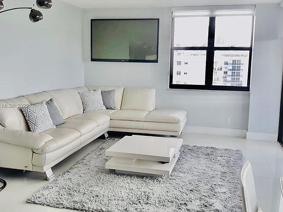 2nd image of 2555 Collins Ave APT 1912
