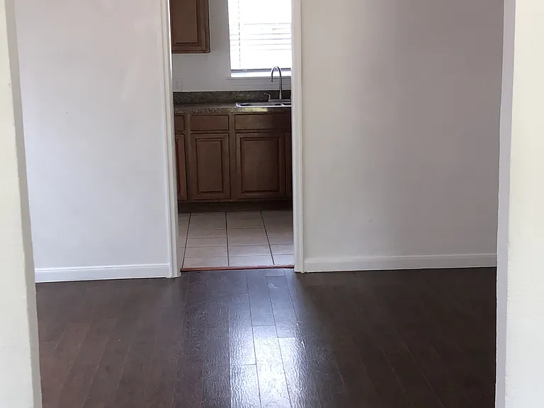 4707 Winnetka St — Photo 11
