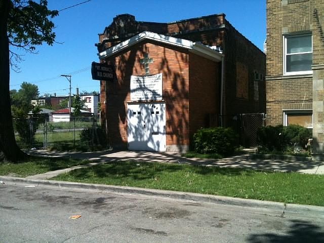 1st image of 1454 S Kolin Ave