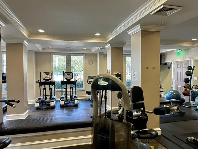 2 bed, 2.0 bath, 1240 sqft, $2,600 — Photo 3