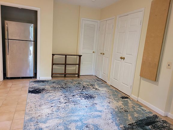 4th image of 6600 Windham Ave #102