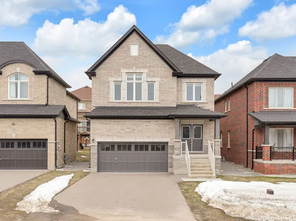 1372 Harrington St, Innisfil, ON L0L 1W0