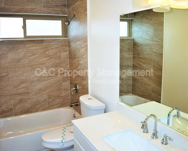 1695 Hilby Ave — Photo 11