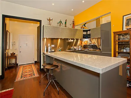 Rented by Avenue Sotheby's International Realty | media 5