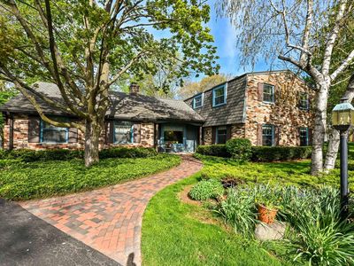 805 Lone Tree ROAD, Elm Grove, WI, 53122