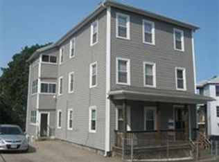 6 Arlington St, Worcester, MA 01604