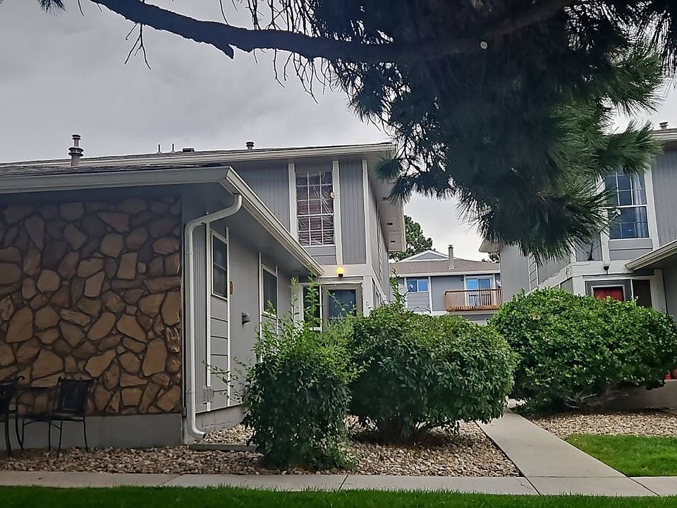 1st image of 4845 El Camino Dr APT C