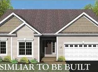 3 Pendleton Dr, Hermon, ME 04401