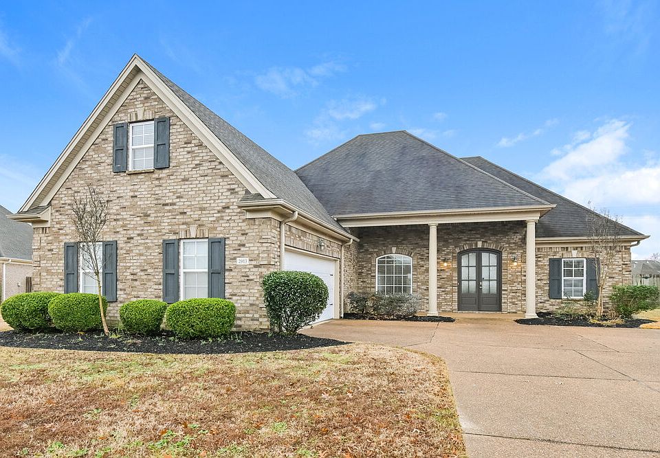 1st image of 2913 Summer Oaks Pl