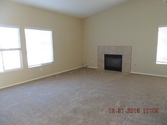 3rd image of 14965 Hopland St