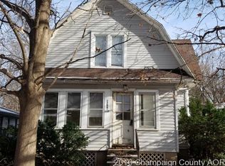 1208 N Hickory St, Champaign, IL