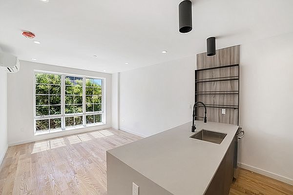 1st image of 625 Halsey St #3BB